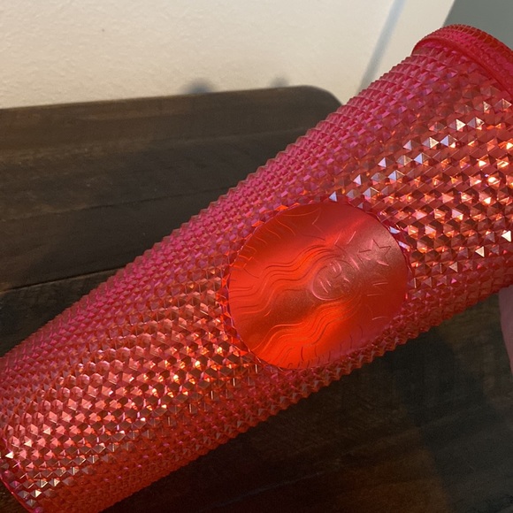 Hot Pink Studded Starbucks Cup - Picture 4 of 4